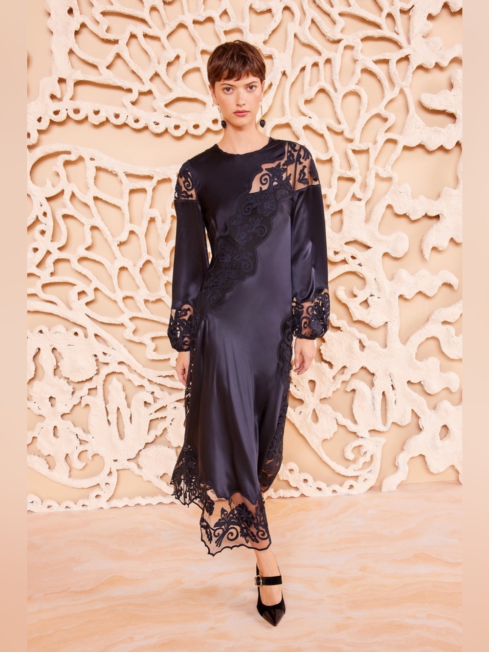 Ulla Johnson Annalise Floral Appliqué Silk Charmeuse Dress in Noir